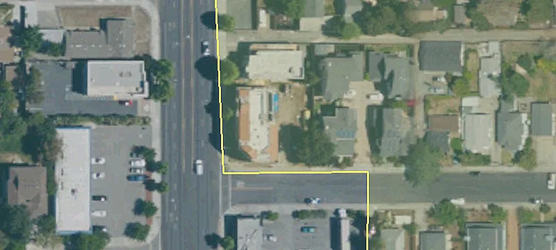 2220 Winchester Blvd
