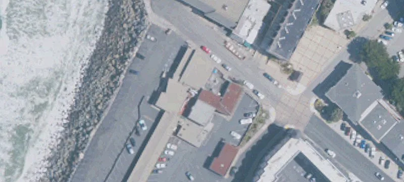 104 Rockaway Bch Ave