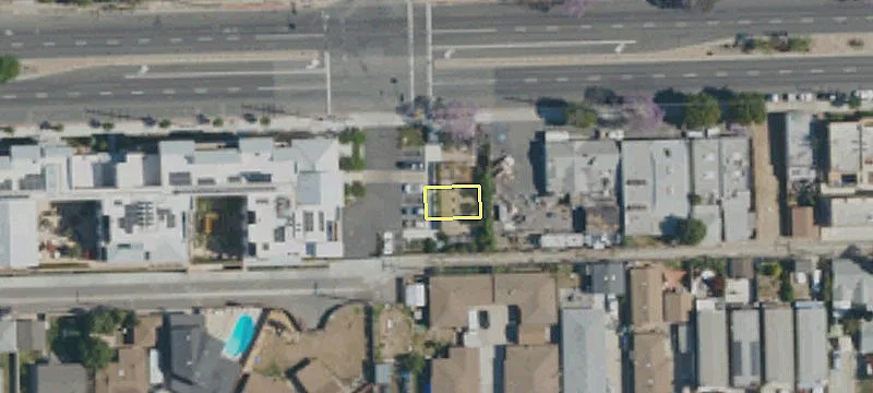 402 Sepulveda Blvd