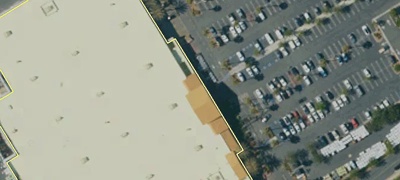 907 Avenida Pico