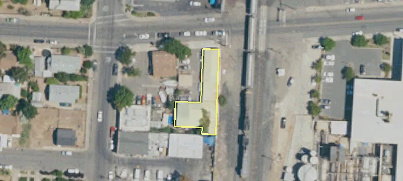 18 Tokay St