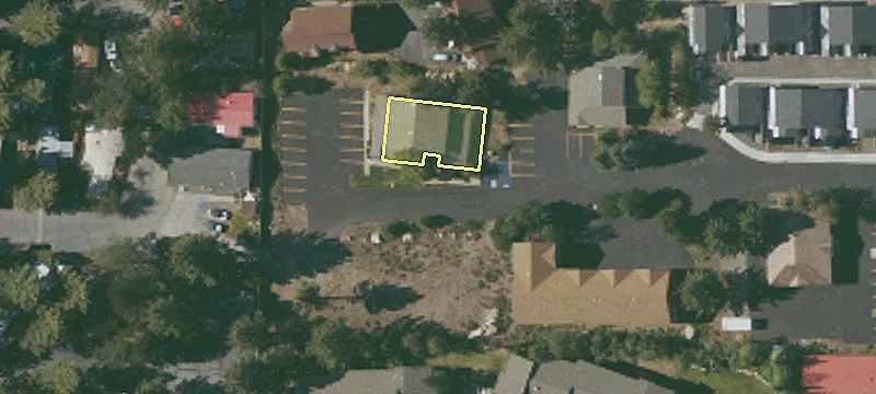 102 Oak Tree Way