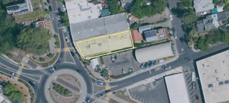 206 Healdsburg Ave