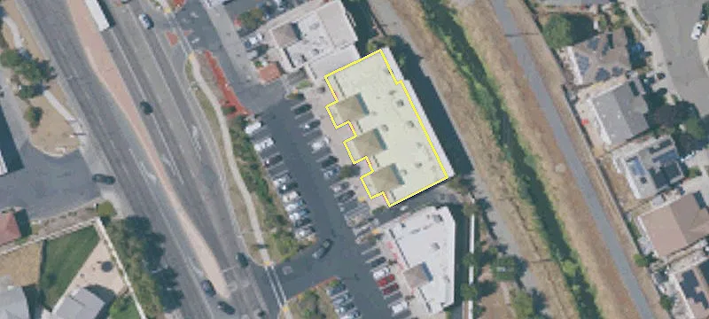 4526 Main St