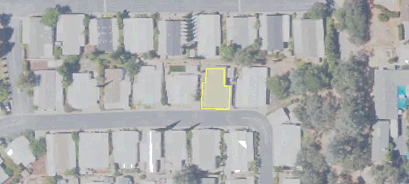 1648 Tulip Cir