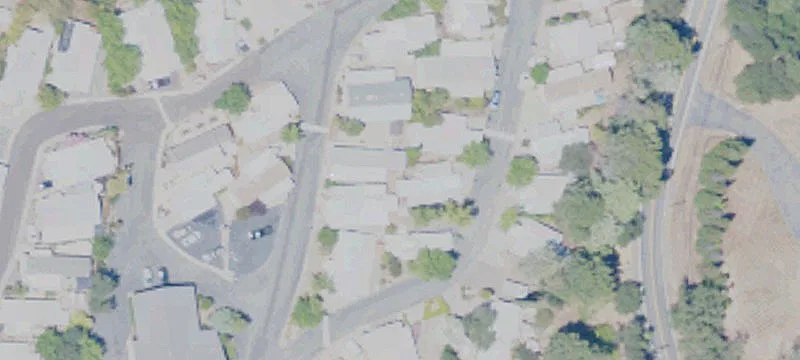 1521 Lisa Dr