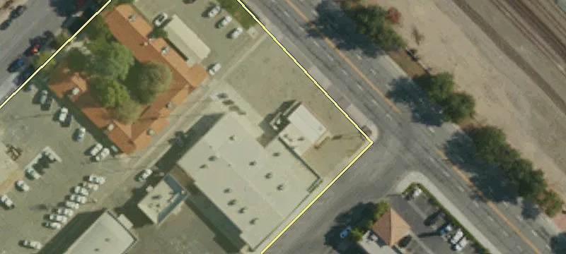 301 State Ave, Unit 305