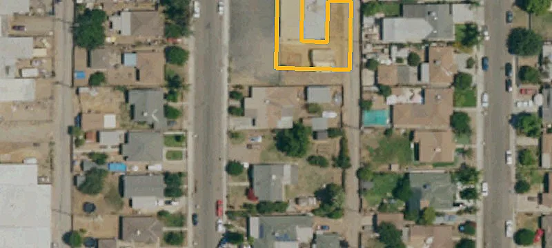 Lamont, CA 93241