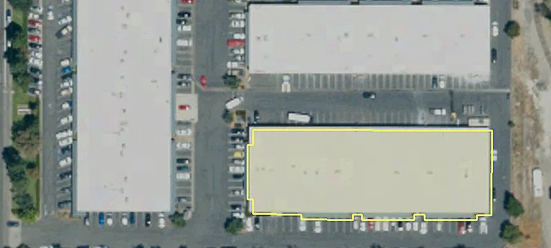 2060 Chicago Ave, Unit 10