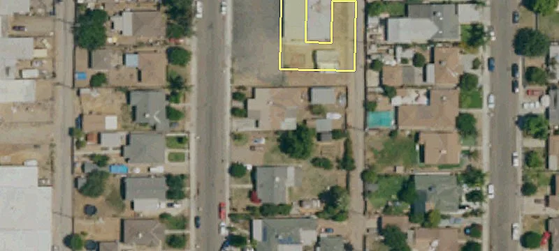 Lamont, CA 93241