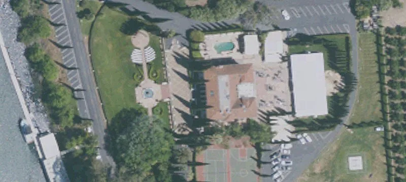 13415 Grand Is Rd