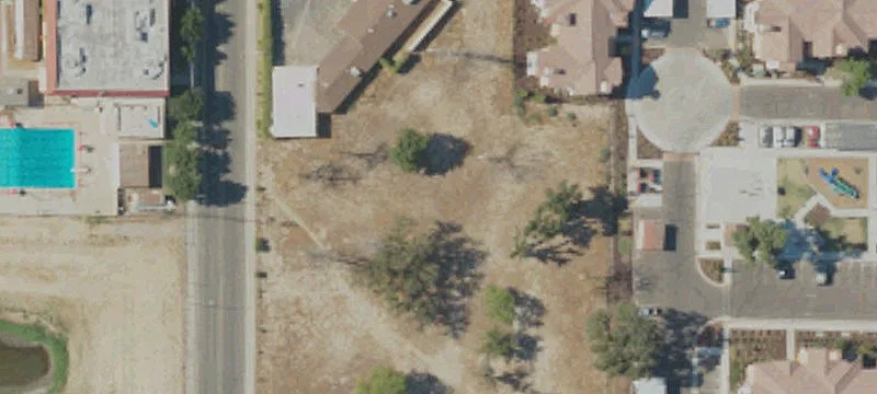 1035 Fett Dr
