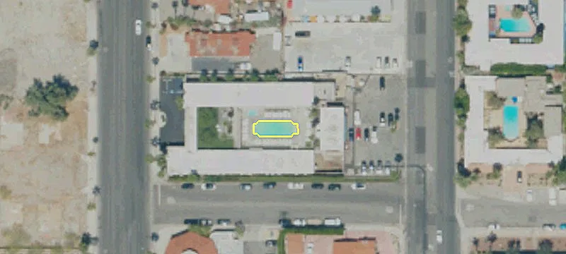 1466 Palm Cyn Dr
