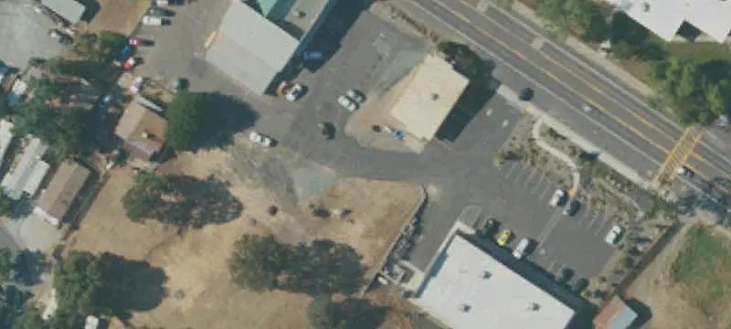 380 Main St