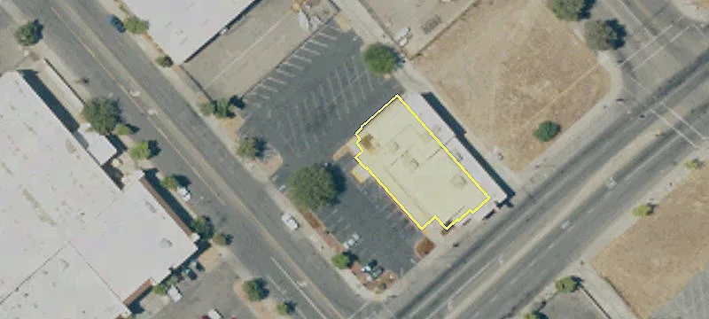 1521 Fresno St