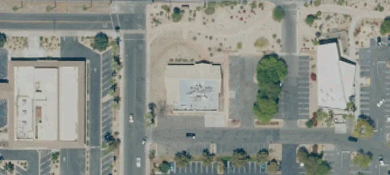 1901 Palm Cyn Dr