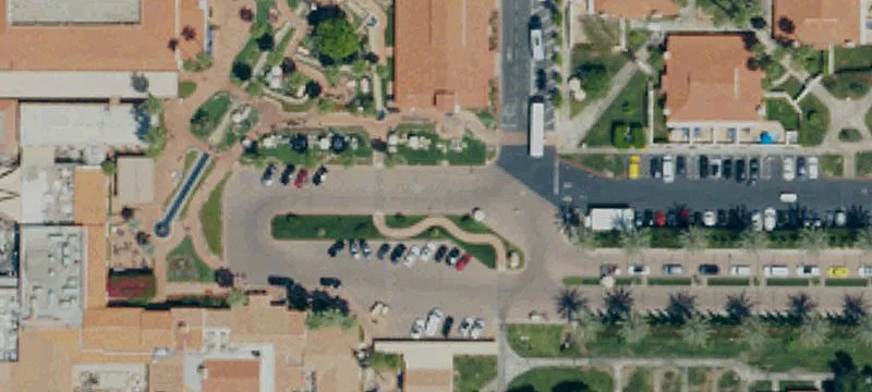 49499 Eisenhower Dr