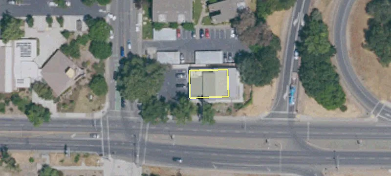 1617 Russell Blvd