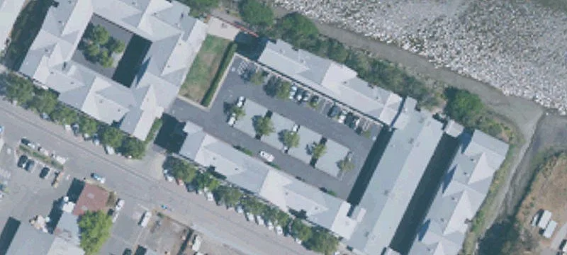 301 1st St