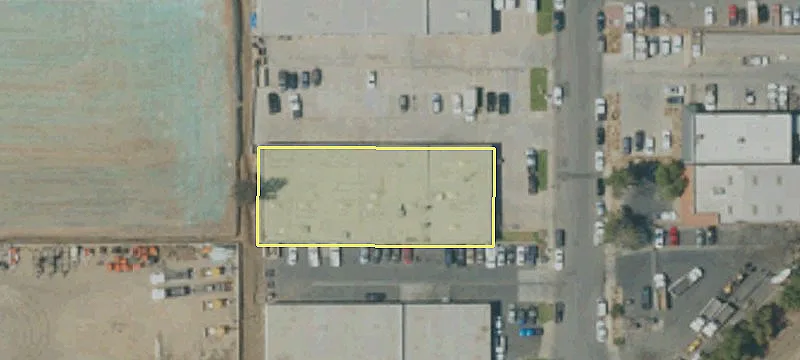 1622 Industrial Ave