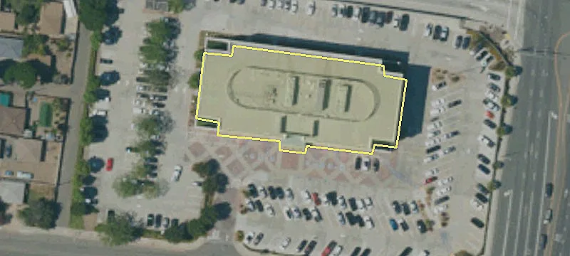 200 Main St
