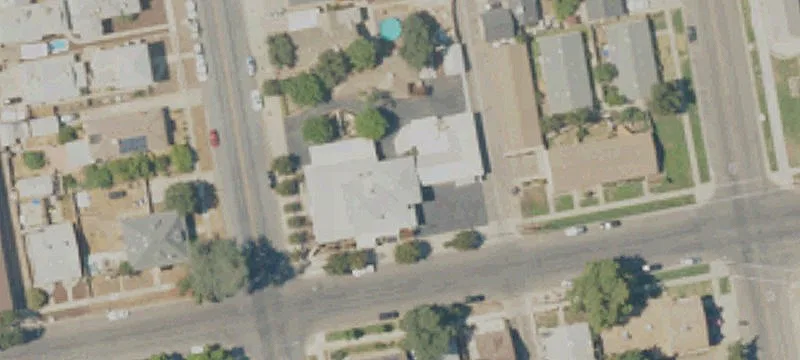 132 Kern Ave