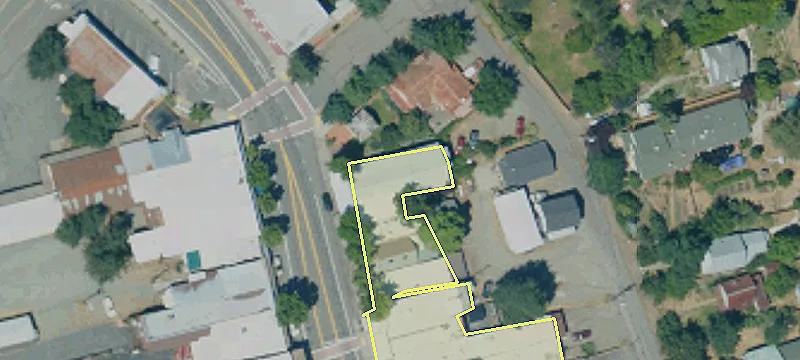 481 Main St