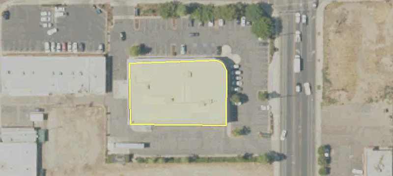 1645 Tulare Ave