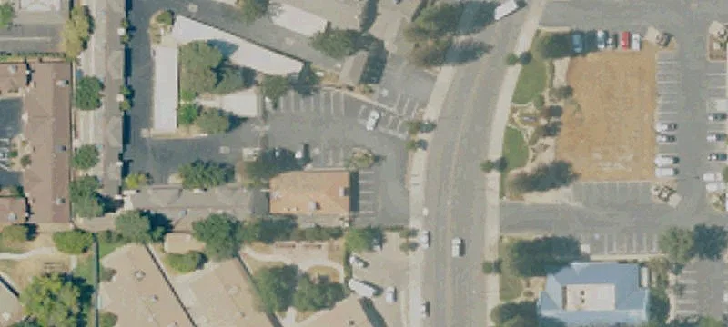 1053 Cherry St