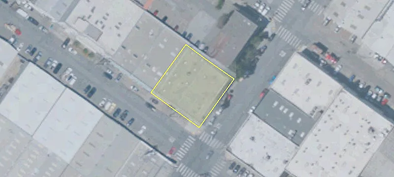 1300 Van Dyke Ave