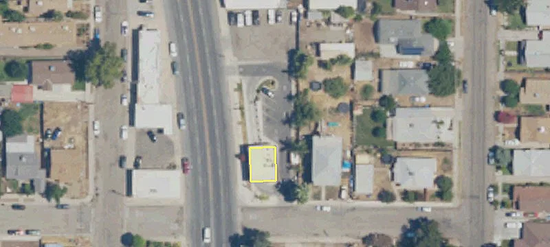 460 Main St
