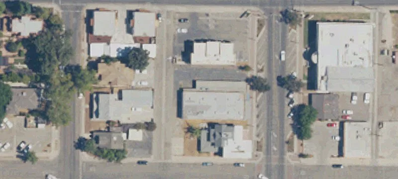 375 Main St