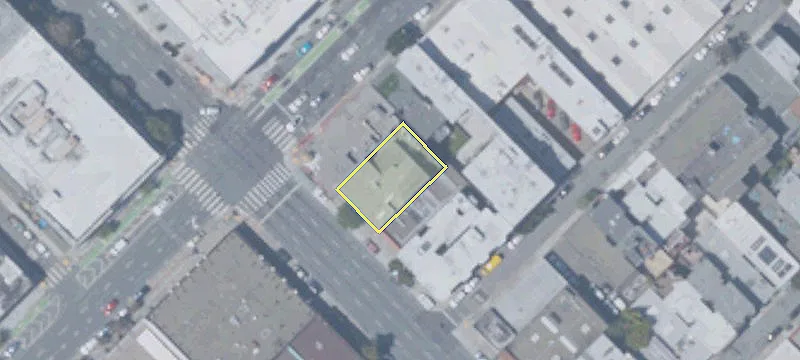 209 9th St