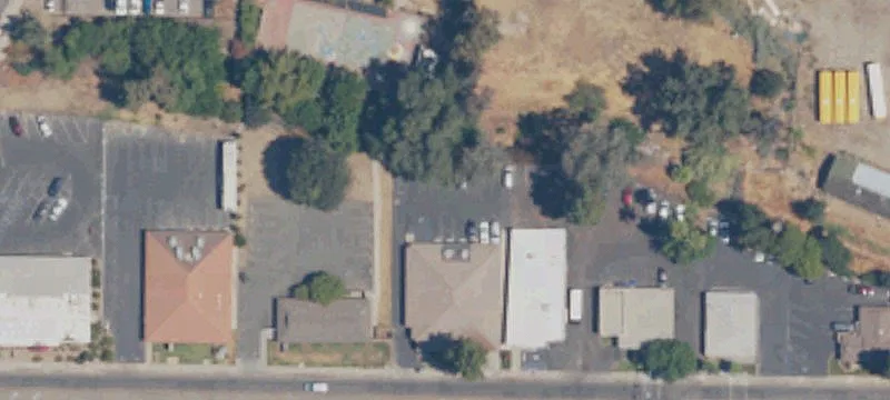 444 Putnam Ave