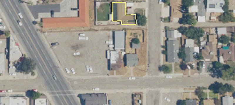 16 Doris Ave