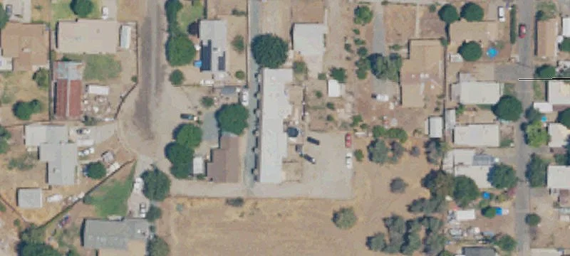 675 Un Ave