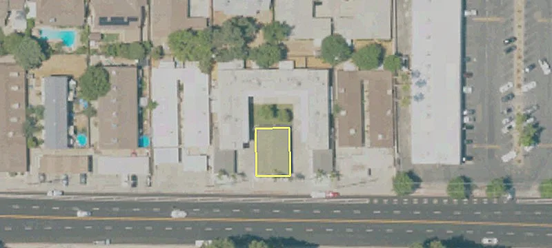 1450 Walnut Ave