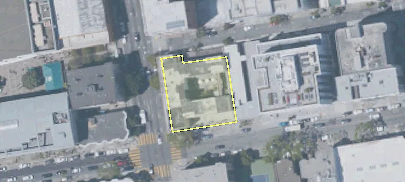 900 Franklin St