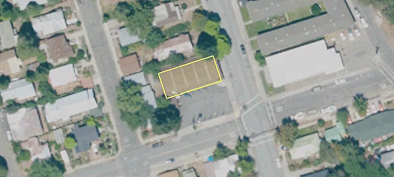 5529 Dunsmuir Ave