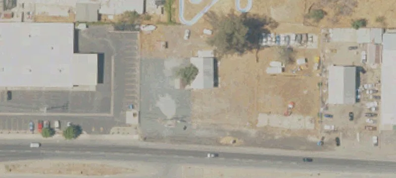 2370 Tulare Ave