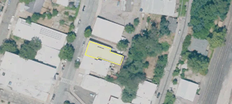 5724 Dunsmuir Ave
