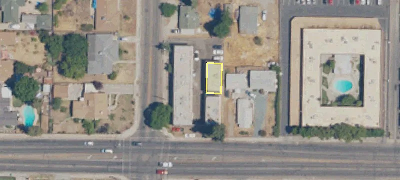 590 Morton Ave