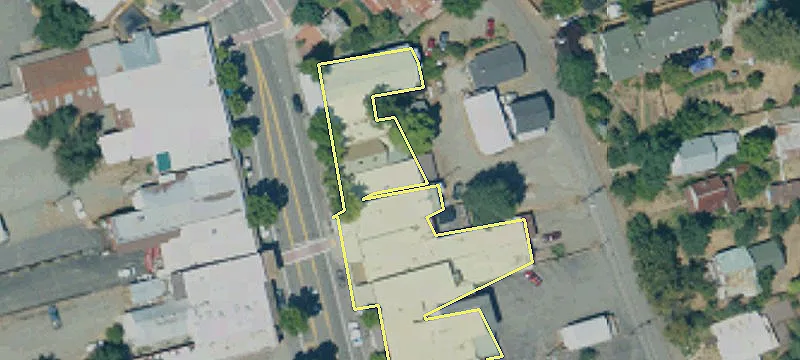 501 Main St
