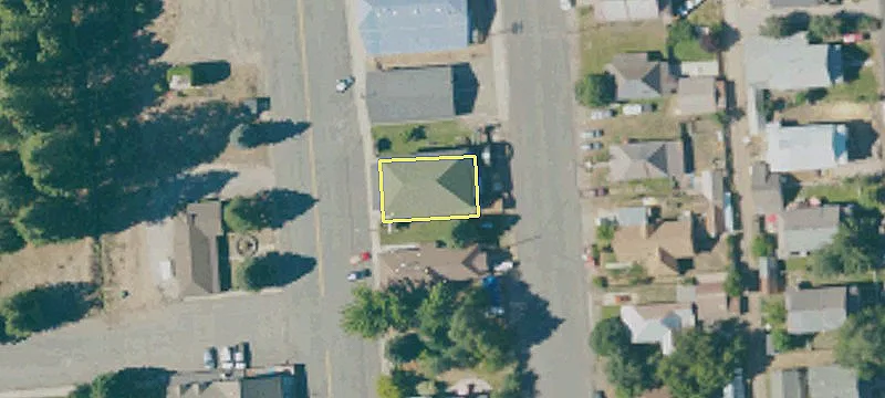 320 Main St