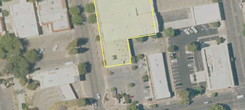 210 Tulare Ave