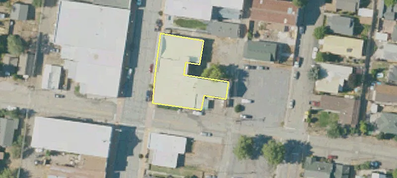 211 Main St