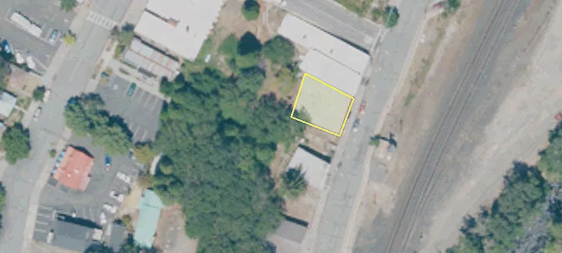 Dunsmuir, CA 96025