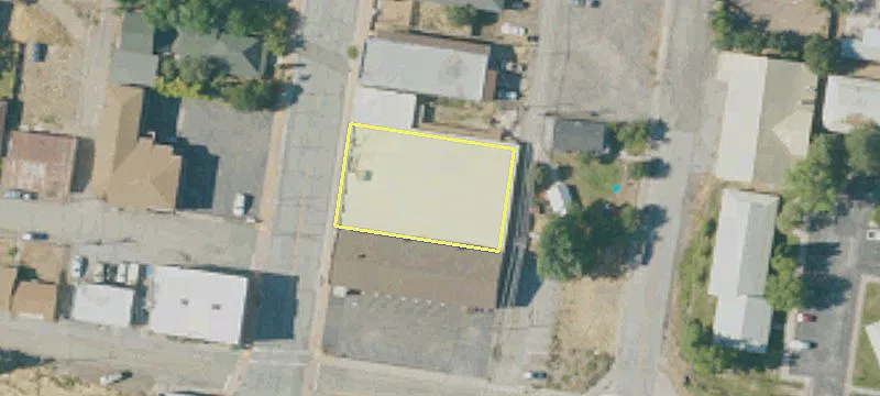 137 Main St