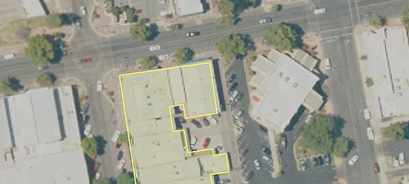 219 Tulare Ave