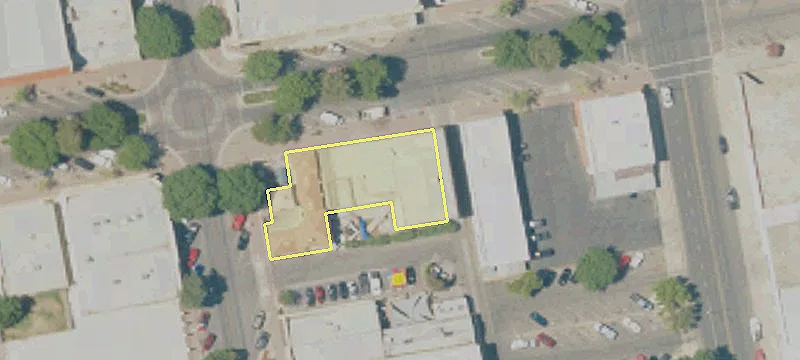 215 Kern Ave